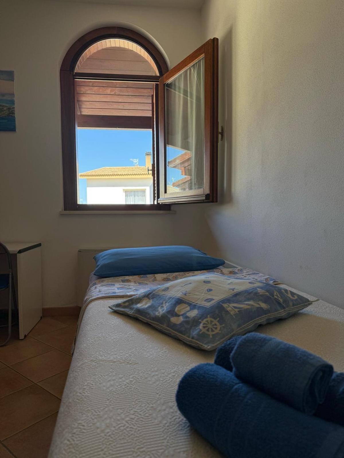 Ferienwohnung L'Ancora Blu Porto Torres Exterior foto